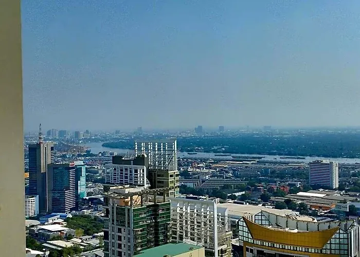 ホテル Rooftop Pool Gym Luxury Cozy 1br 1170@phromphong