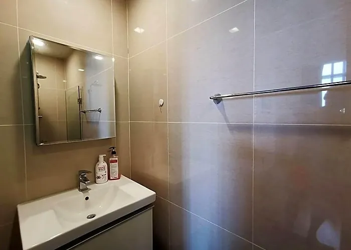 Rooftop Pool Gym Luxury Cozy 1br 1170@phromphong ホテル 4*